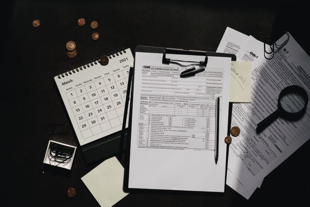 Clipboard with a blank form and a pen, representing UAE VAT audit and tax assessment records