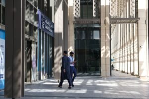 Commercial License vs Professional License in Dubai 2026: Which One Actually Fits Your Business